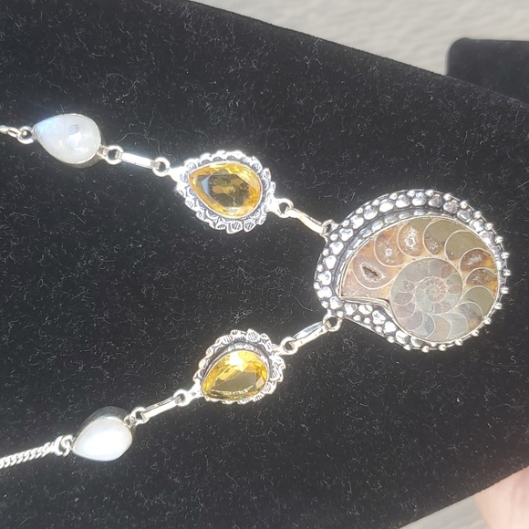 New Ammonite Fossil, Rainbow Moonstone & Citrine 925 Silver Necklace. - Picture 10 of 12